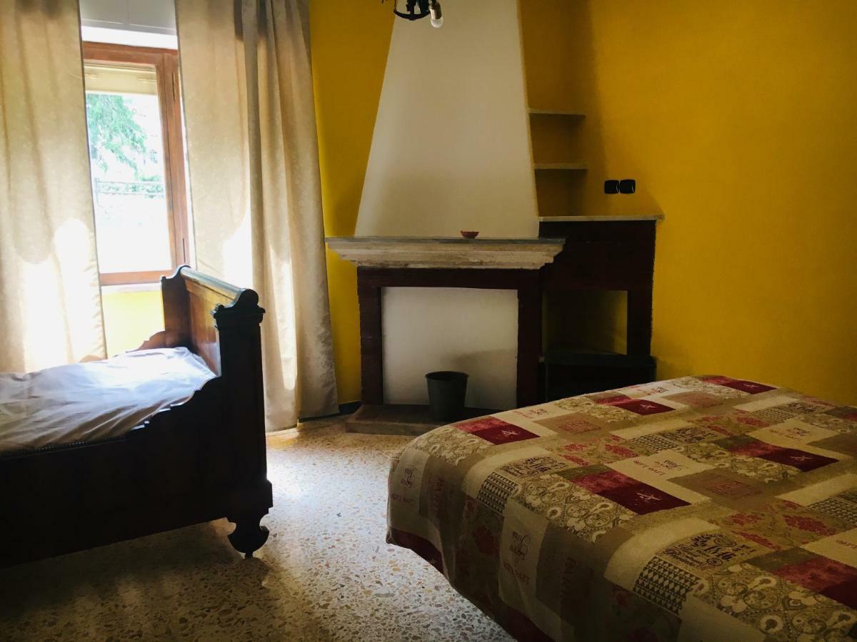 B&B Calecatine Rocca di Botte Екстериор снимка